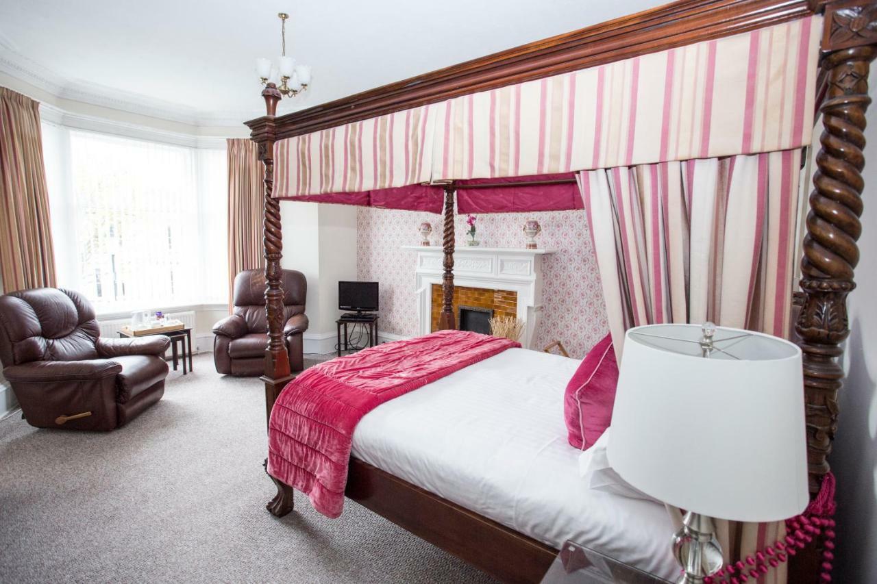 26 The Crescent - Guest House Ayr Dış mekan fotoğraf