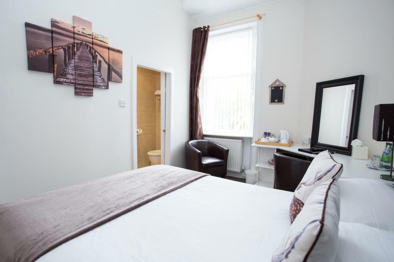 26 The Crescent - Guest House Ayr Dış mekan fotoğraf